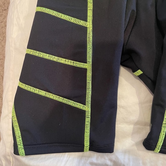 Adidas Climalite Girls Destiny Solid Black Sliding Softball Shorts Sz XS NWT - Picture 5 of 7